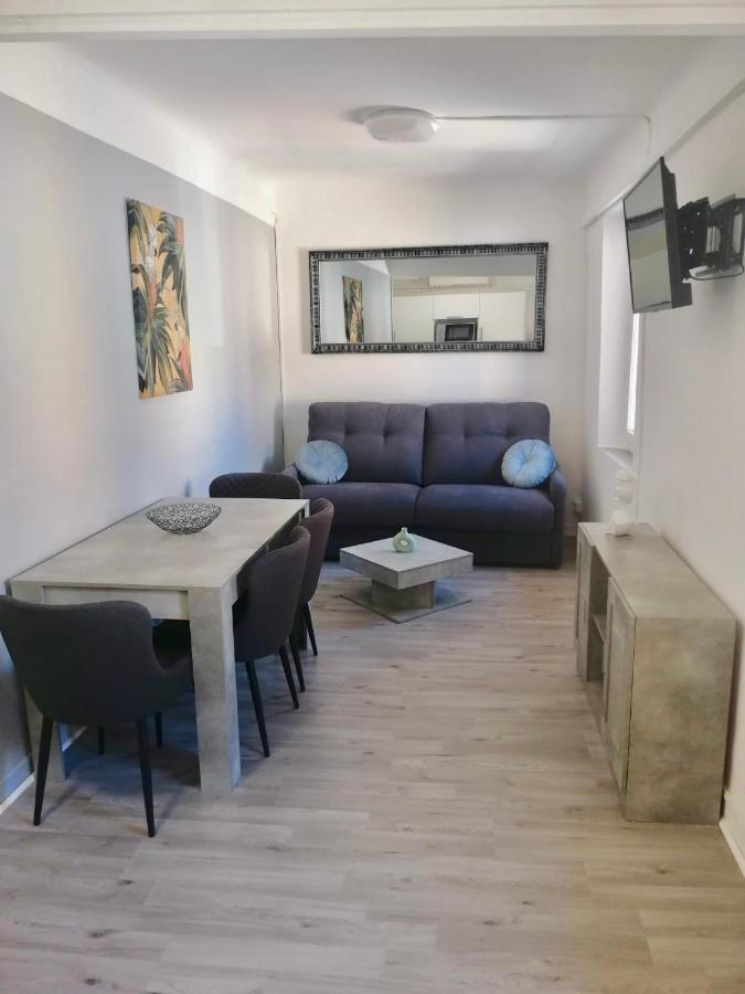 Beau T2 Tout Equipe Sur Le Port, Centre Ville La Ciotat Exterior photo